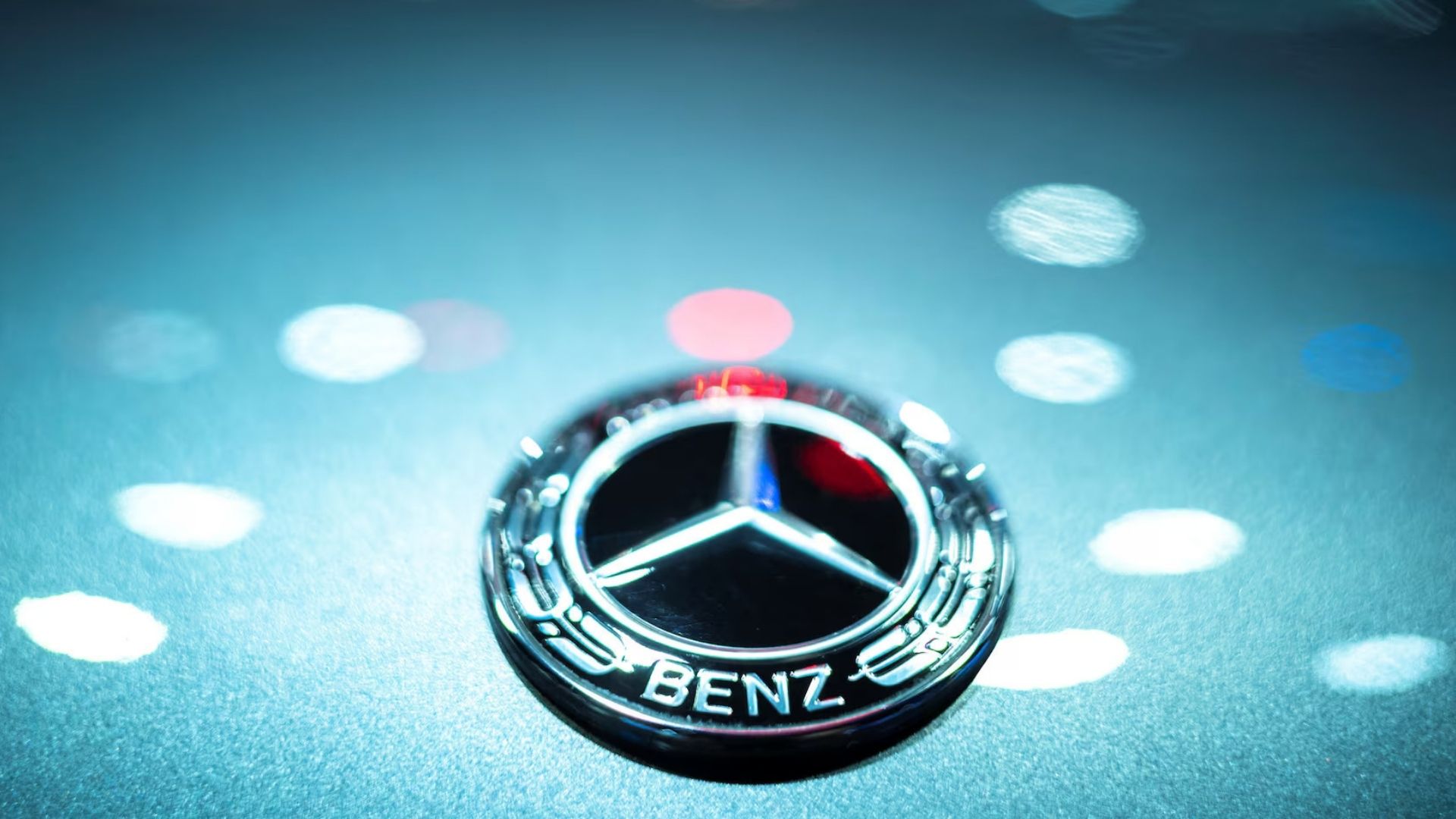 Mercedes Alone Faces Non-Compliance With EU CO₂ Standards